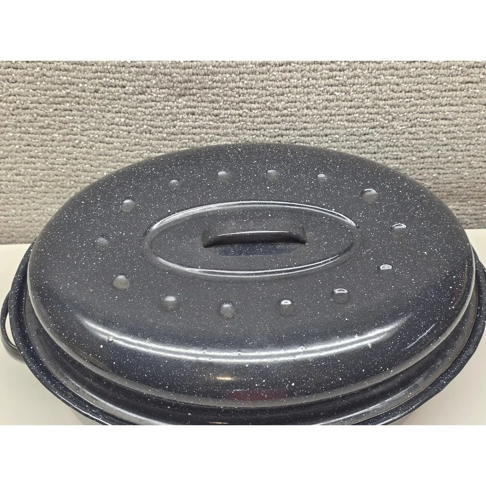 Granite Ware Oval Roaster Dark Blue Speckled Enamel on Steel with Lid 15 Inch